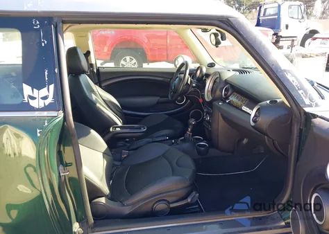 2012 Mini Cooper S Clubman z USA, uszkodzony, nr VIN WMWZG3C56CTY38996